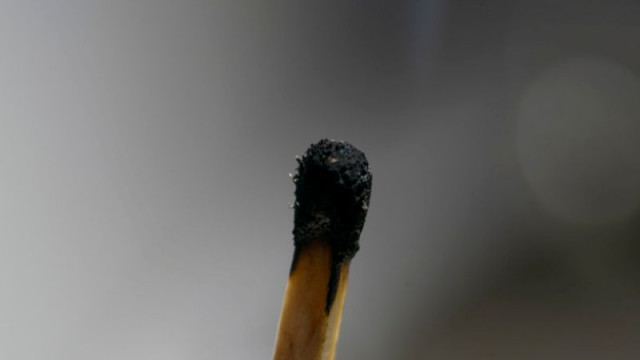 Задържаха мъж, палил огън на незаконно сметище край гробището в Асеновград